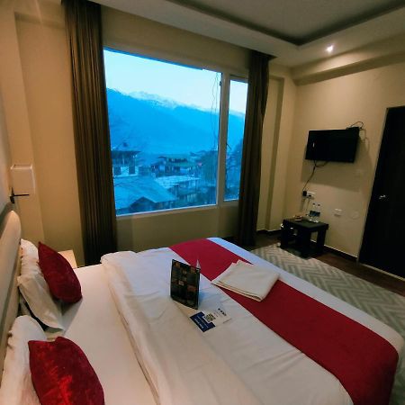 Hotel Royal Residency Manāli Exteriér fotografie